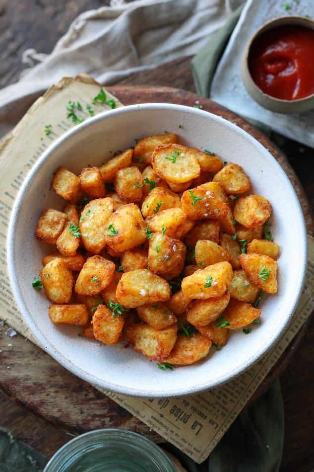 image of Crispy Air Fryer Potatoes