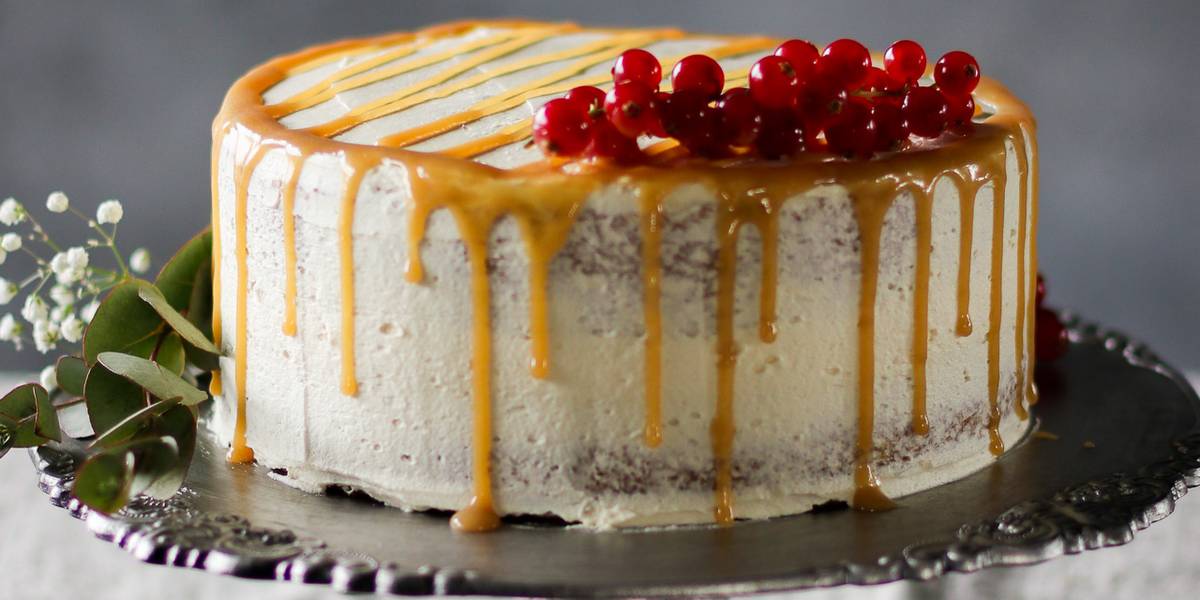 Vanilla Caramel Cake | Pick Up Limes