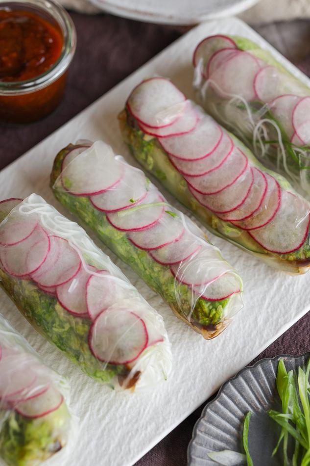 image of Sticky Mushroom Salad Wraps