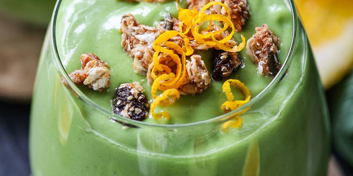 Coconut & Citrus Green Smoothie | Pick Up Limes