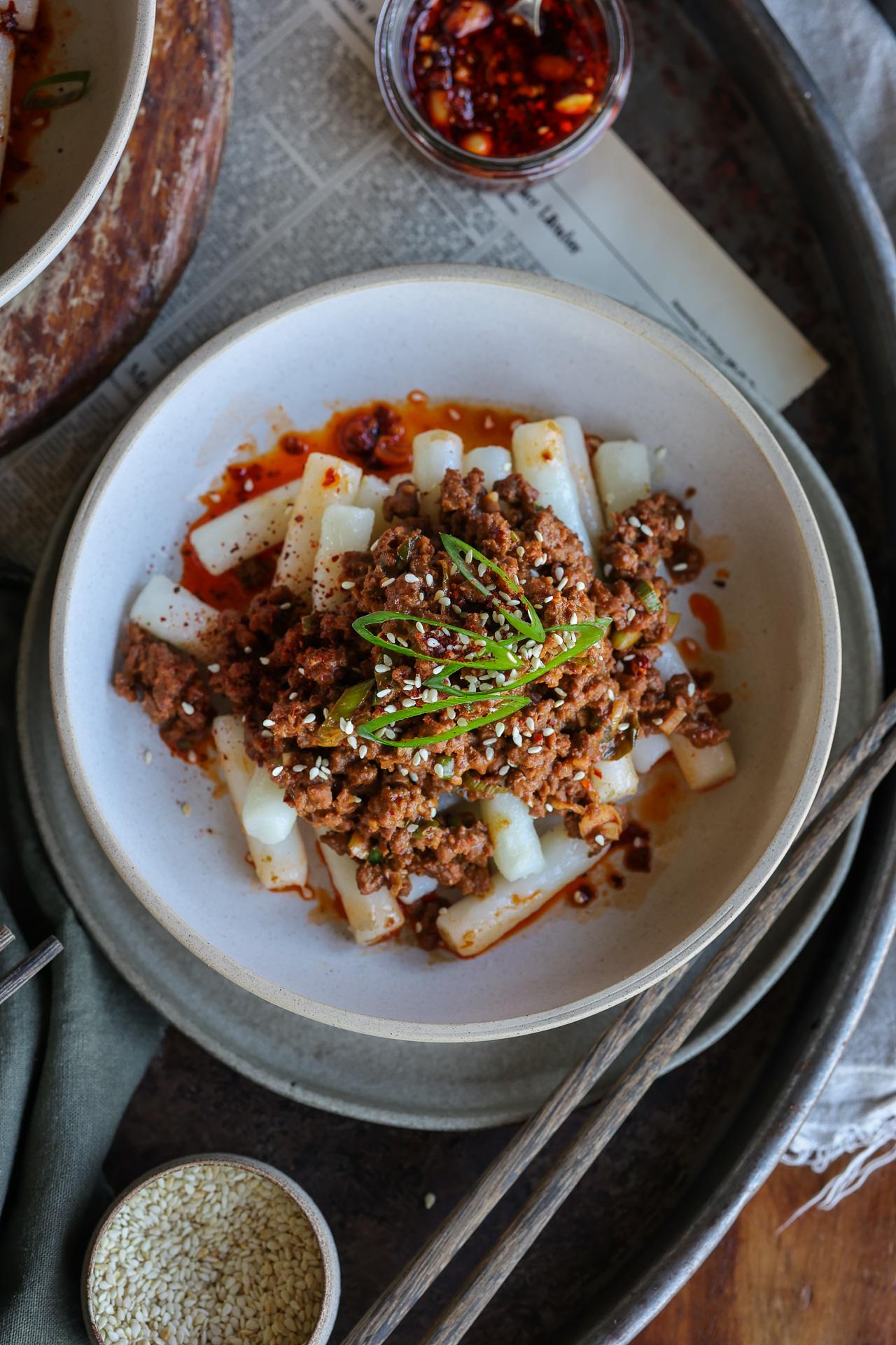 Main image of Garraettok with Saucy Minced 'Meat'