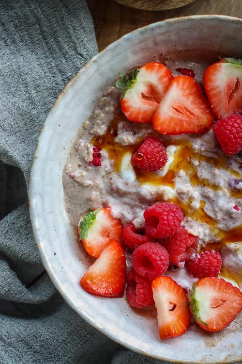 Berries & Cream Instant Oatmeal Pick Up Limes