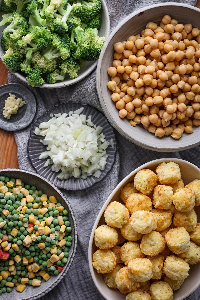 Process image of Potato Tot Chickpea Skillet Bake
