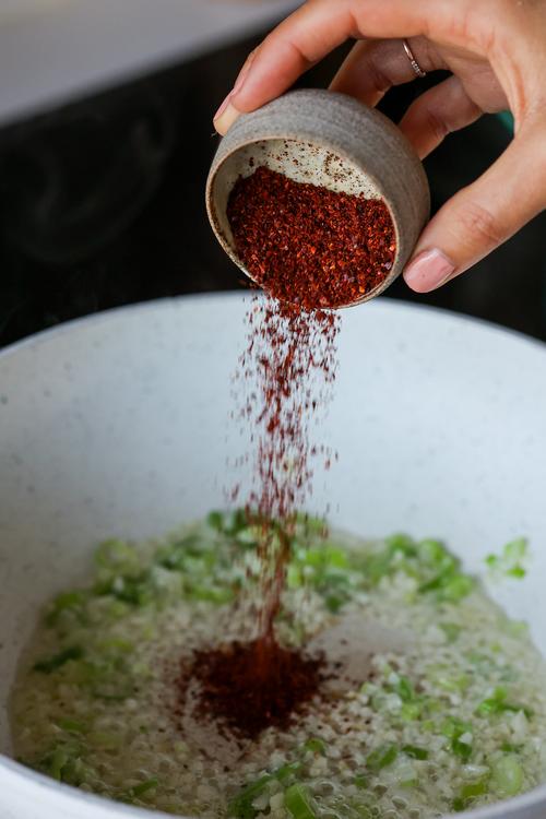 Quick Garlic Chili Noodles Pick Up Limes