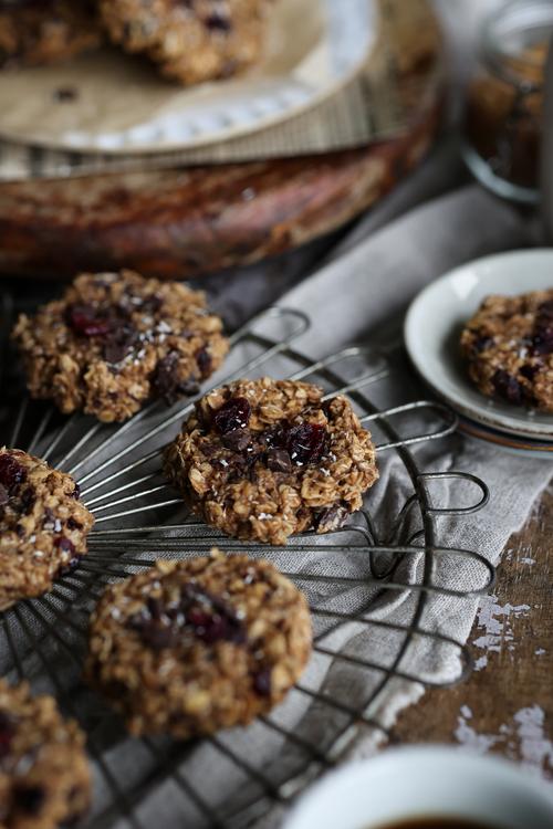 OneBowl Nut Butter & Chocolate Oatmeal Cookies Pick Up Limes