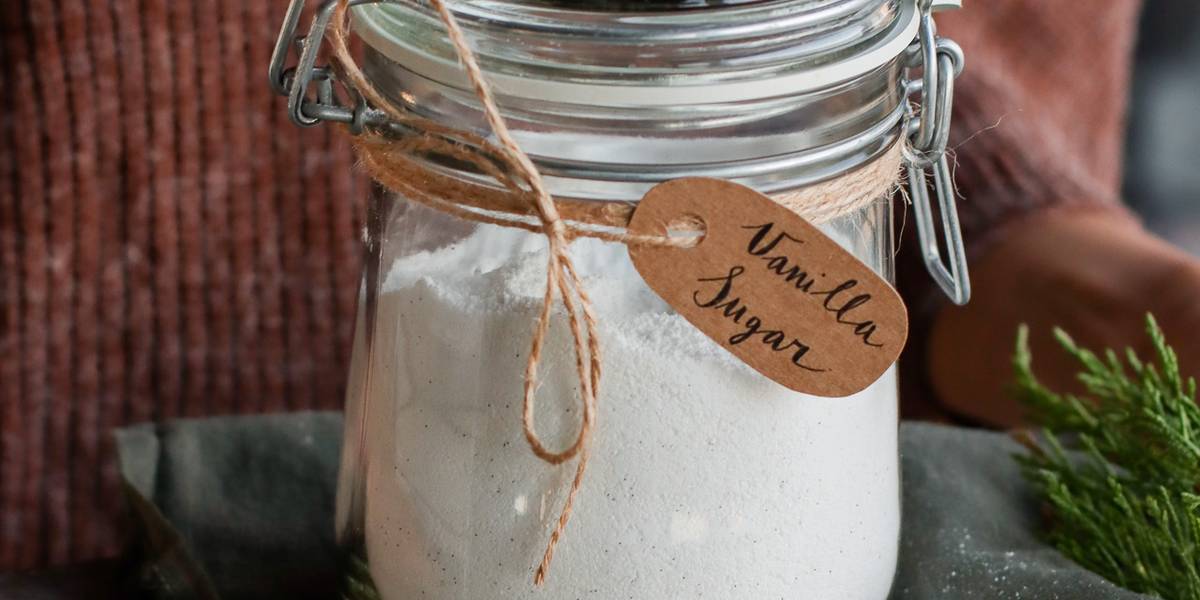 Homemade Vanilla Sugar | Pick Up Limes