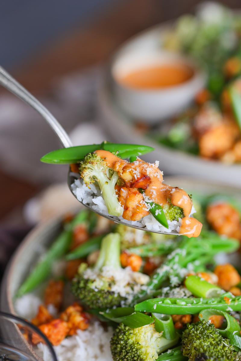Process image of Tempeh Coconut Rice with Peanut Sauce