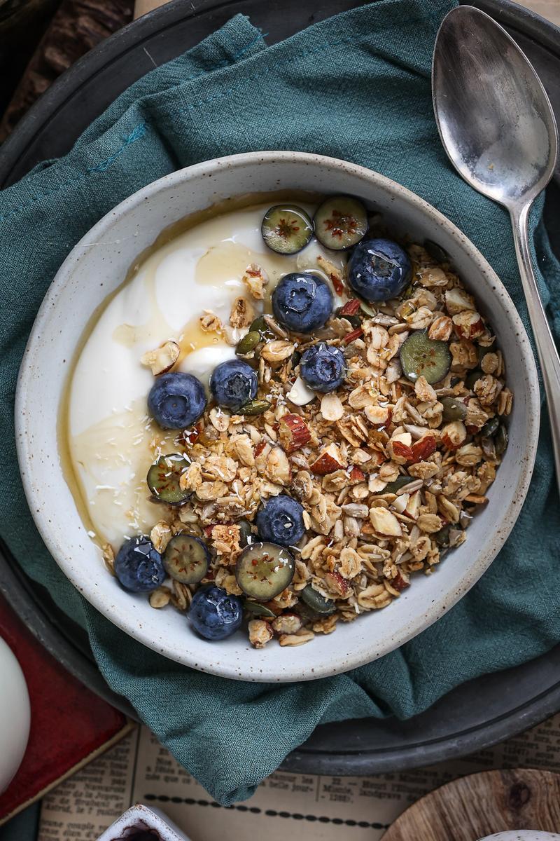 Image of Toasted Coconut & Almond Granola (Nourish eBook)