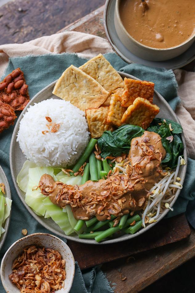 image of Nasi Pecel