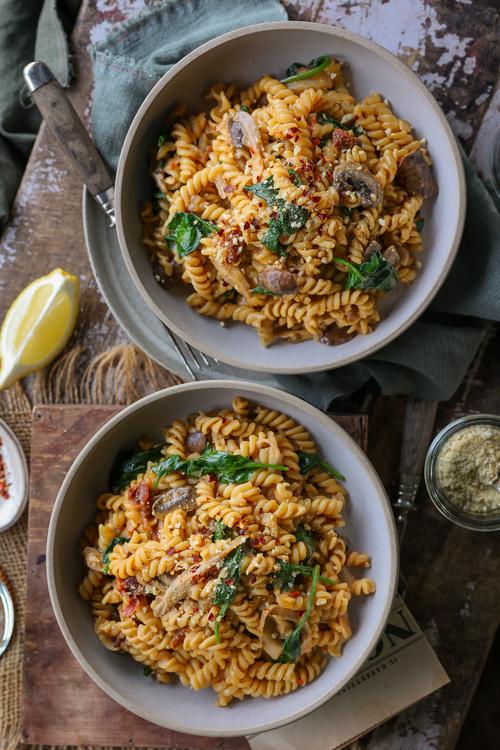 OnePot Creamy Mushroom Pasta Pick Up Limes