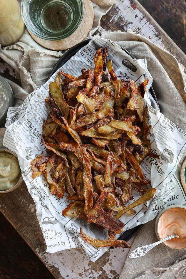 image of Crispy Potato Peel Chips
