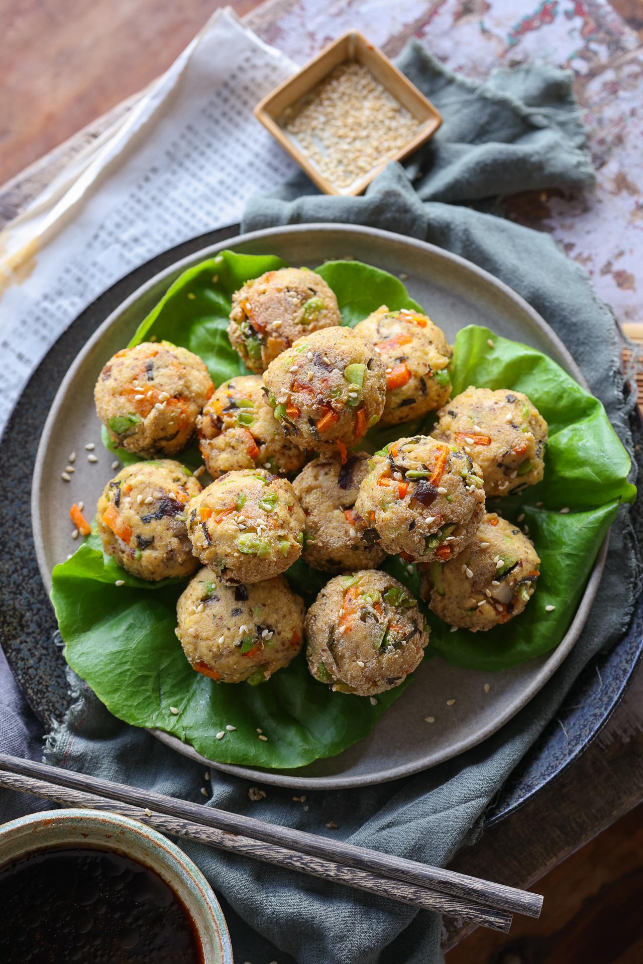 Main image of Ganmodoki - Japanese Tofu Fritters