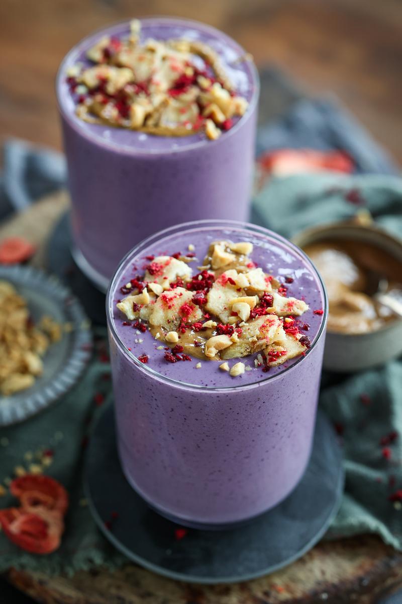 Process image of High Protein Peanut Butter & Jelly Smoothie