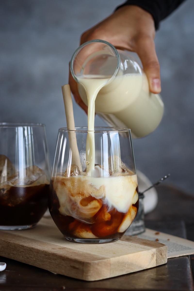 Process image of Shaken Brown Sugar Iced Coffee