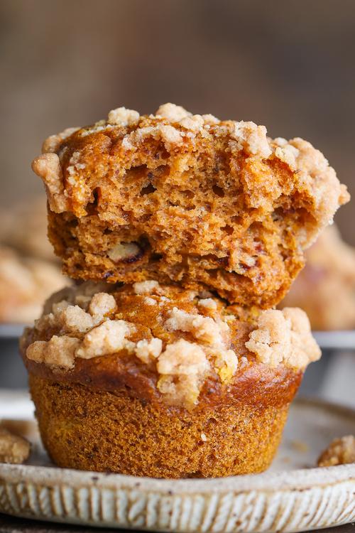 image of Pumpkin Streusel Muffins