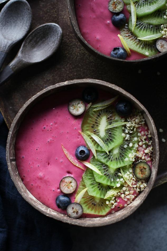 thumbnail image of Raspberry Lemonade Smoothie Bowl