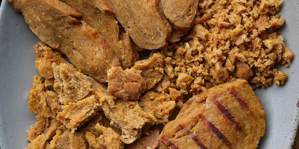 Easiest homemade seitan (step-by-step guide) | Pick Up Limes