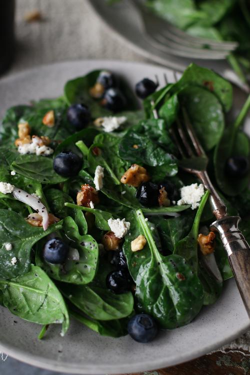 Spinach, Blueberry & "Feta" Salad Pick Up Limes