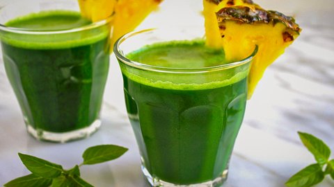 Tropical Pineapple Green Juice