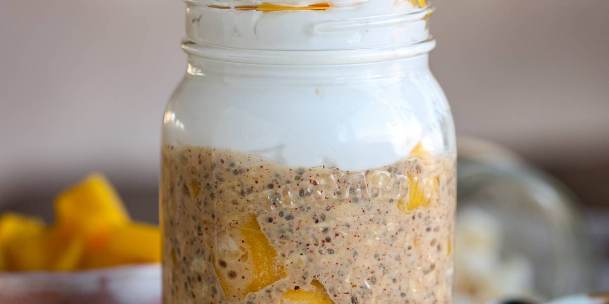 Tropical Mango Coconut Overnight Oats | Pick Up Limes