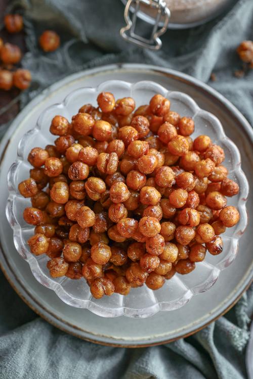 image of Crispy Air Fryer Cinnamon Sugar Chickpeas