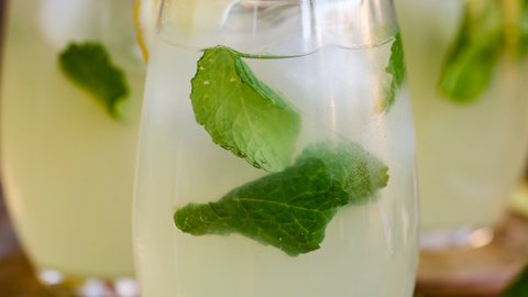 Refreshing Ginger Mint Lemonade