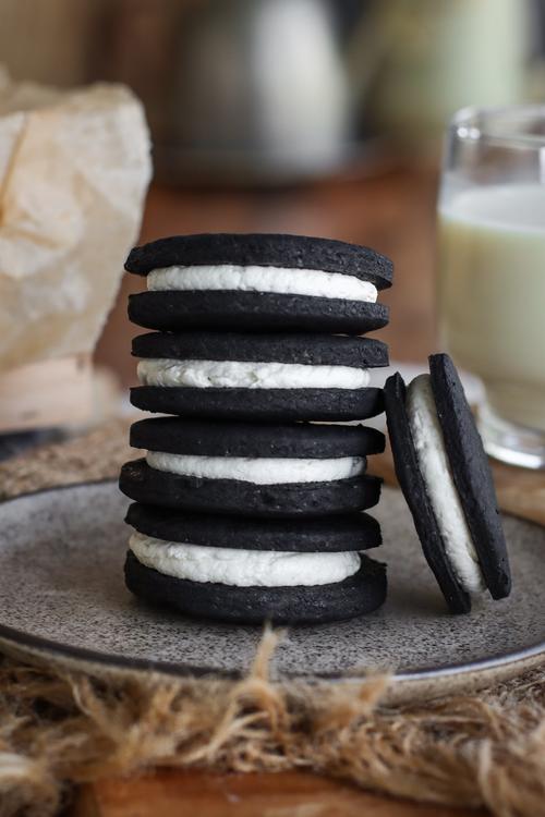 image of Homemade Oreo Cookies