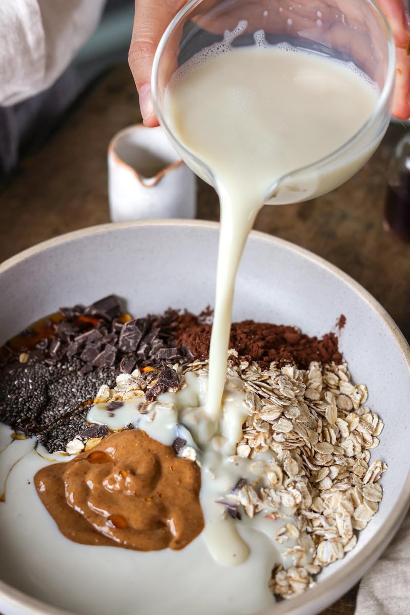 Process image of Chocolate Peanut Butter Overnight Oats