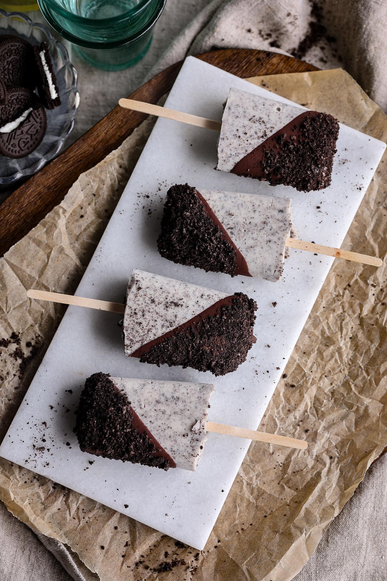 Main image of Oreo Popsicles