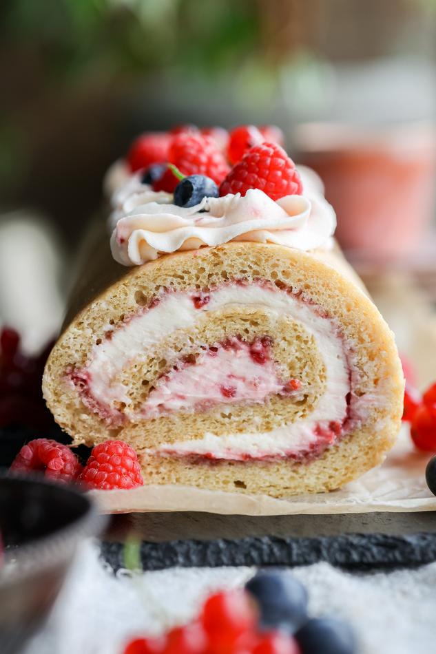 image of Vanilla & Raspberry Swiss Roll