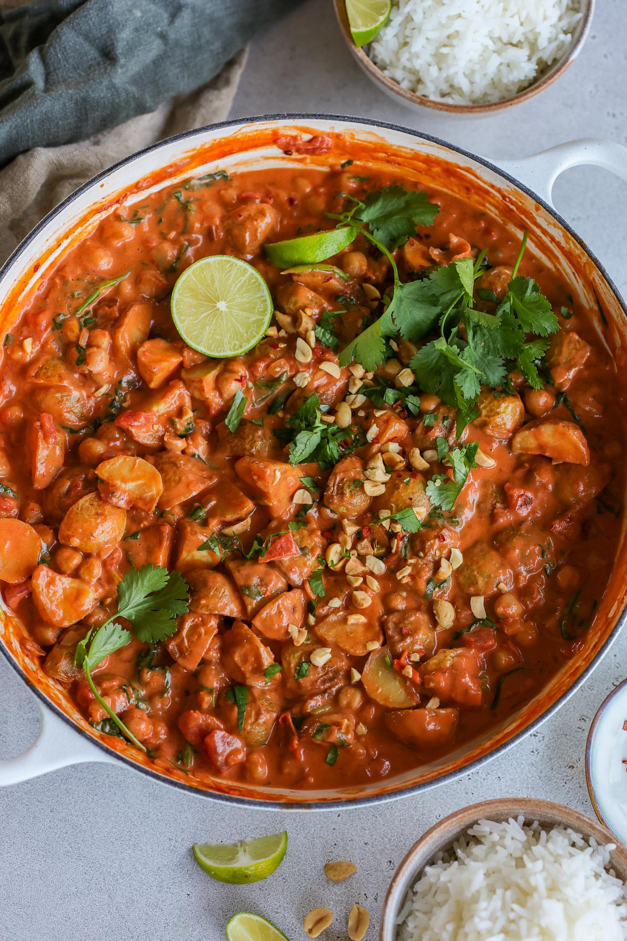 Main image of Potato & Chickpea Thai Red Curry