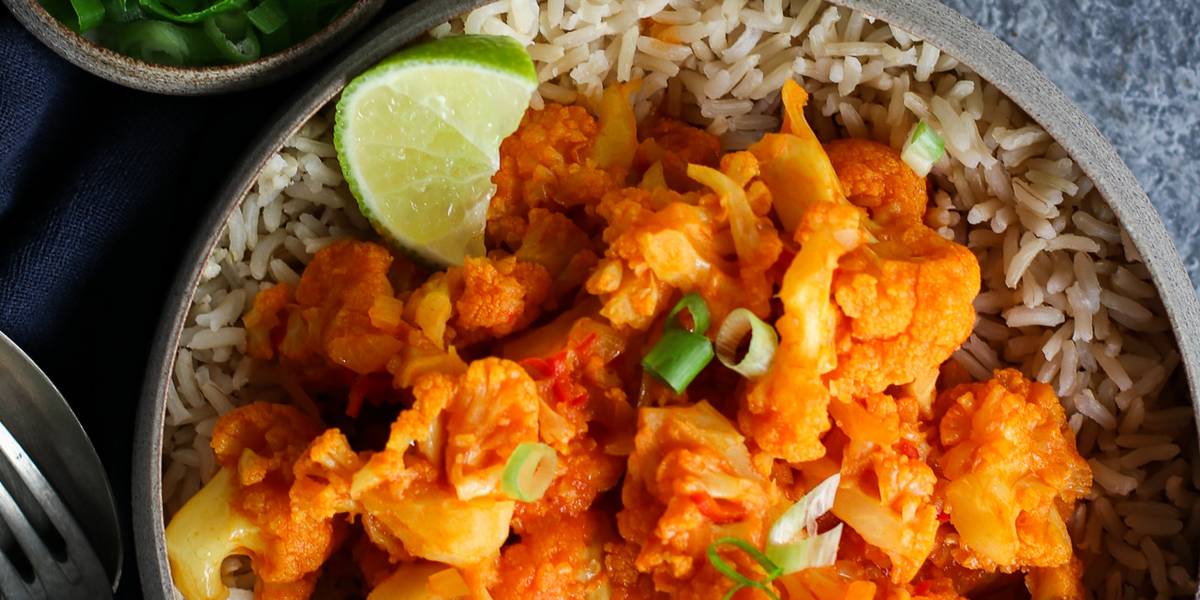 Pick Up Limes Gulpea Afghan Tomato & Cauliflower Curry