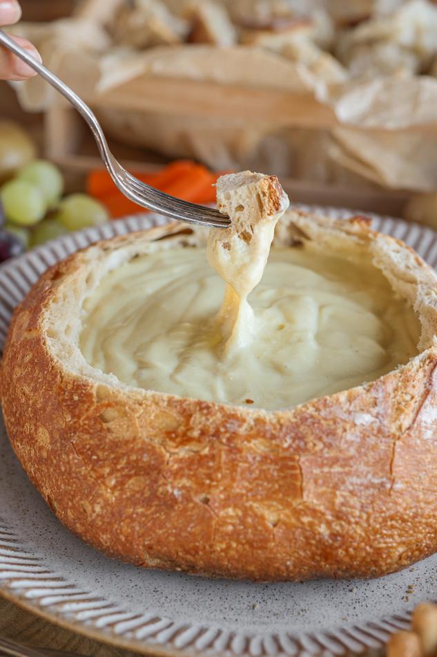 image of Bread Bowl Fondue