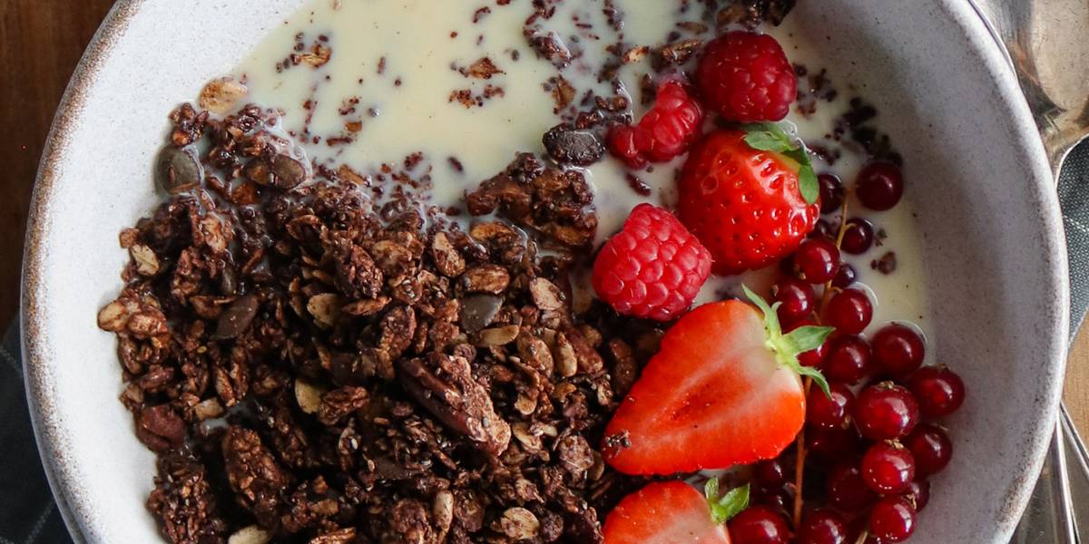 Double Chocolate Granola Pick Up Limes