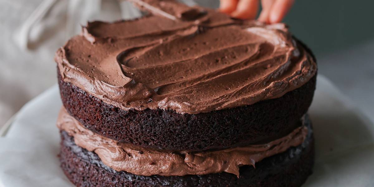 Vegan Chocolate Buttercream Frosting | Pick Up Limes