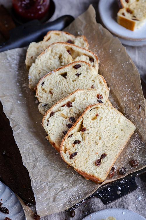 image of Milk Bread with Raisins