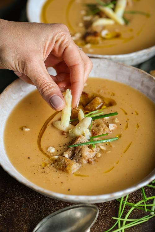 White Asparagus & Potato Soup Pick Up Limes